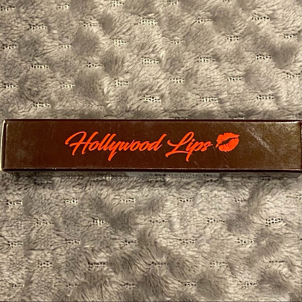 Charlotte Tilbury Hollywood Lips Matte Lip Gloss - Pin Up Pink - NIB - $34 MSRP - Picture 7 of 11